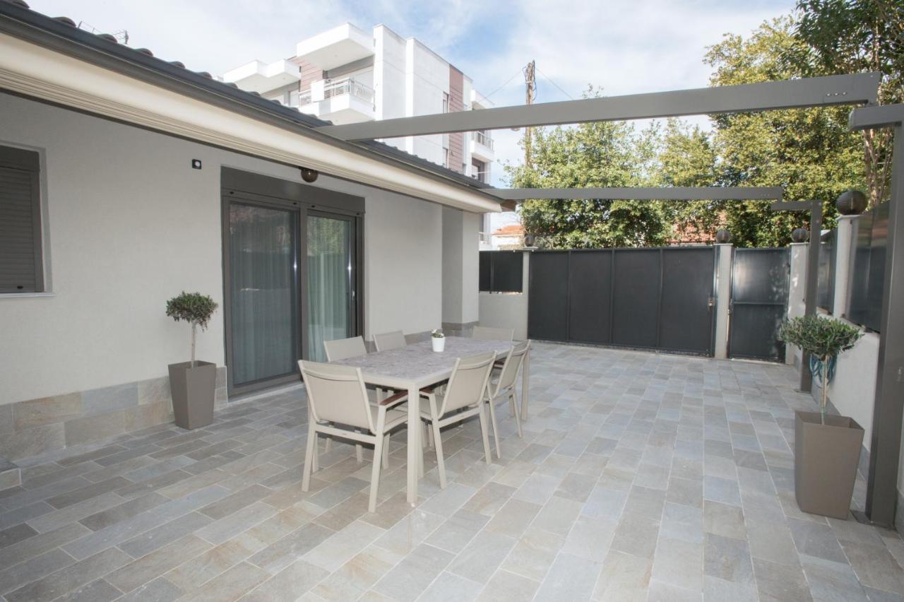 Villa Dolphin Peraía Exterior foto